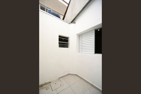 Casa à venda com 230m², 2 quartos e sem vagaQuintal