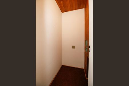 Apartamento para alugar com 297m², 4 quartos e 4 vagas Apartamento para alugar com 297m², 4 quartos e 4 vagasCloset do Quarto