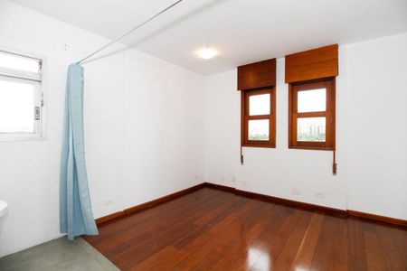 Apartamento para alugar com 297m², 4 quartos e 4 vagas Apartamento para alugar com 297m², 4 quartos e 4 vagasSuíte 4/SPA