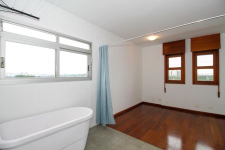 Apartamento para alugar com 297m², 4 quartos e 4 vagas Apartamento para alugar com 297m², 4 quartos e 4 vagasSuíte 4/SPA