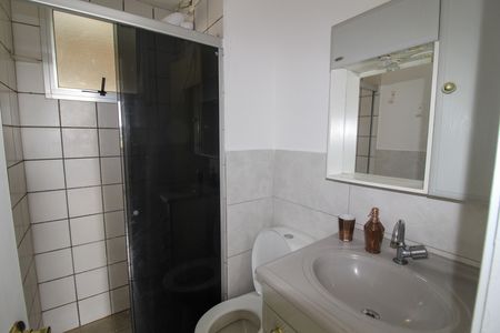 Apartamento para alugar com 55m², 3 quartos e 1 vaga Apartamento para alugar com 55m², 3 quartos e 1 vagaBanheiro