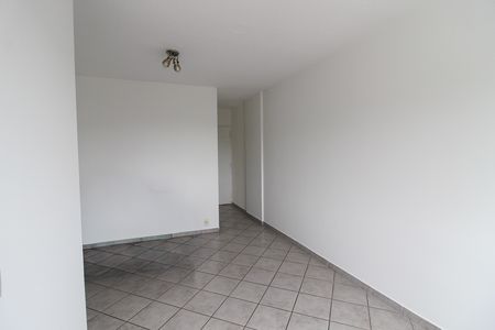 Sala de apartamento para alugar com 3 quartos, 55m² em Jardim Boa Vista (zona Oeste), São Paulo