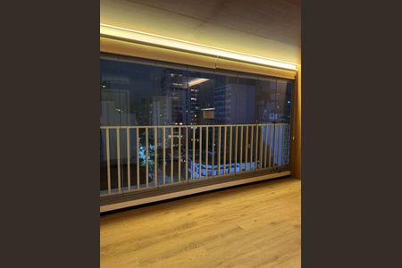 Apartamento para alugar com 32m², 1 quarto e 1 vaga Apartamento para alugar com 32m², 1 quarto e 1 vagaVaranda