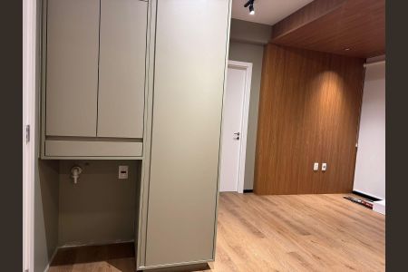 Apartamento para alugar com 32m², 1 quarto e 1 vaga Apartamento para alugar com 32m², 1 quarto e 1 vagaSala
