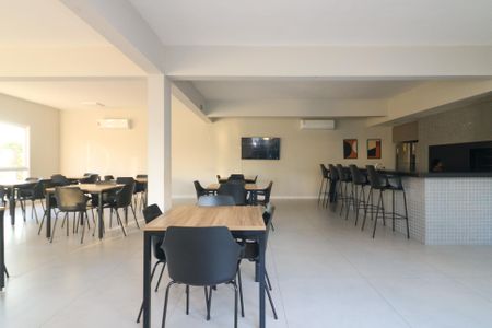 Apartamento para alugar com 50m², 2 quartos e 1 vagaÁrea comum - Salão de festas