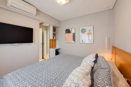 Apartamento à venda com 70m², 2 quartos e 2 vagas Apartamento à venda com 70m², 2 quartos e 2 vagasSuíte