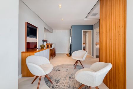 Apartamento à venda com 70m², 2 quartos e 2 vagas Apartamento à venda com 70m², 2 quartos e 2 vagasSala