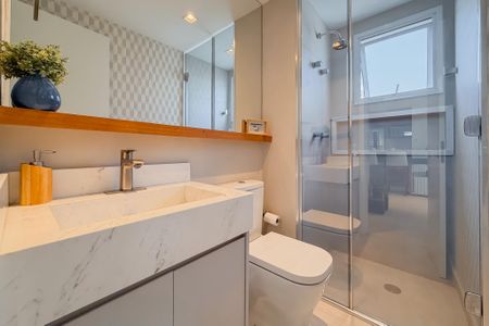 Apartamento à venda com 70m², 2 quartos e 2 vagas Apartamento à venda com 70m², 2 quartos e 2 vagasBanheiro Social