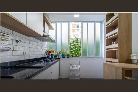 Foto 06 de apartamento à venda com 2 quartos, 170m² em Higienópolis, São Paulo