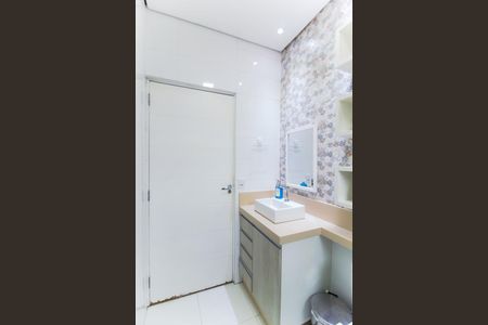 Casa para alugar com 125m², 2 quartos e 1 vagaBanheiro