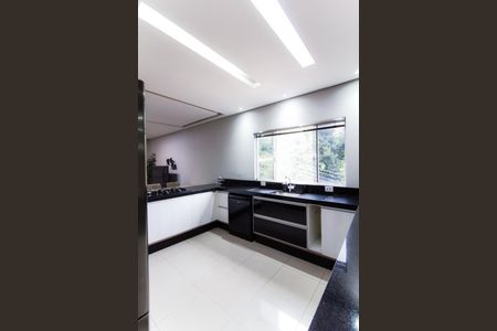 Casa para alugar com 125m², 2 quartos e 1 vagaCozinha
