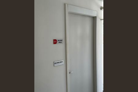 Studio à venda com 17m², 1 quarto e sem vaga Studio à venda com 17m², 1 quarto e sem vagaCorredor