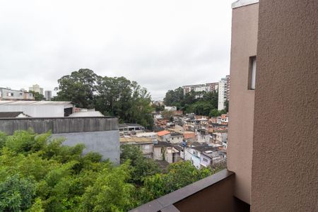 Vista Quarto 1 - Suíte 1 de casa de condomínio para alugar com 2 quartos, 71m² em Jardim Ubirajara, São Paulo