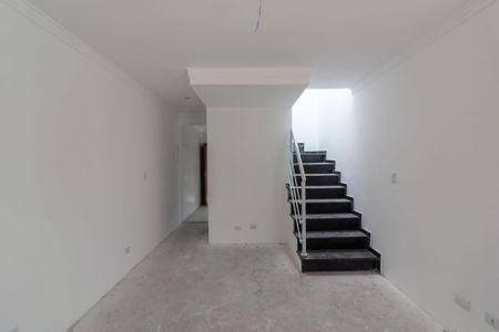 Sala de casa de condomínio para alugar com 2 quartos, 71m² em Jardim Ubirajara, São Paulo