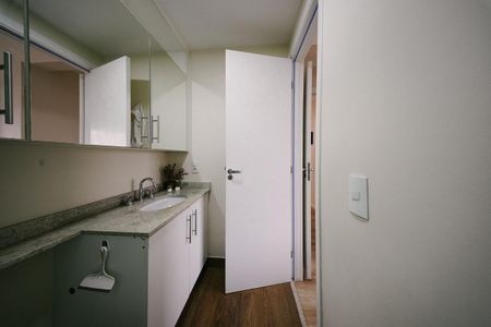 Apartamento para alugar com 64m², 2 quartos e 1 vaga