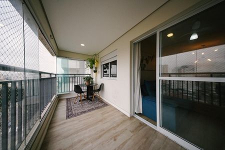 Apartamento para alugar com 2 quartos, 64m² em Vila Guilhermina, São Paulo