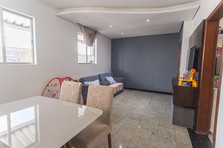 Sala de apartamento à venda com 3 quartos, 116m² em Concórdia, Belo Horizonte