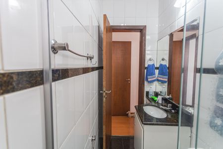 Apartamento à venda com 116m², 3 quartos e 1 vaga Apartamento à venda com 116m², 3 quartos e 1 vagaBanheiro Social