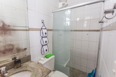 Banheiro da Suíte de apartamento à venda com 3 quartos, 116m² em Concórdia, Belo Horizonte