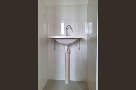 Apartamento para alugar com 47m², 2 quartos e 1 vaga Apartamento para alugar com 47m², 2 quartos e 1 vagaBanheiro