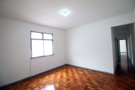 Sala de apartamento para alugar com 3 quartos, 70m² em Vista Alegre, Rio de Janeiro