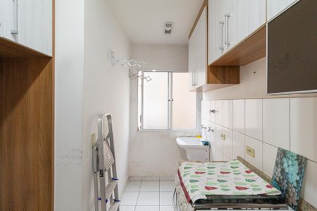 Apartamento para alugar com 52m², 2 quartos e 1 vaga Apartamento para alugar com 52m², 2 quartos e 1 vagaCozinha e área de serviço
