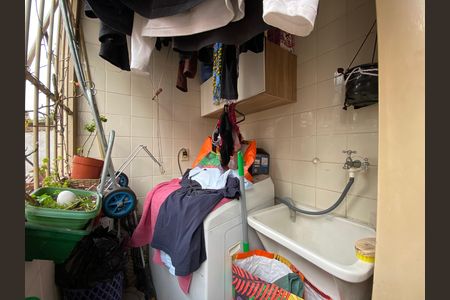 Apartamento à venda com 45m², 2 quartos e 1 vaga Apartamento à venda com 45m², 2 quartos e 1 vagaÁrea de Serviço