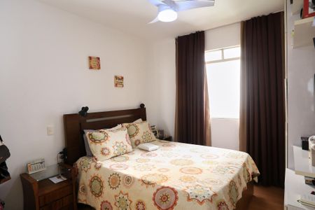 Apartamento à venda com 116m², 4 quartos e 2 vagas Apartamento à venda com 116m², 4 quartos e 2 vagasSuíte