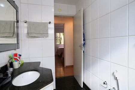 Apartamento à venda com 116m², 4 quartos e 2 vagas Apartamento à venda com 116m², 4 quartos e 2 vagasBanheiro