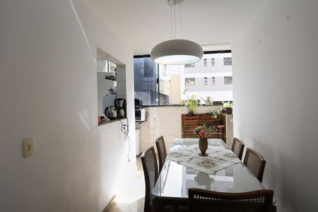 Apartamento à venda com 116m², 4 quartos e 2 vagas Apartamento à venda com 116m², 4 quartos e 2 vagasSala de Jantar