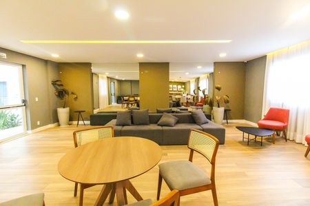 Apartamento para alugar com 37m², 2 quartos e sem vaga
