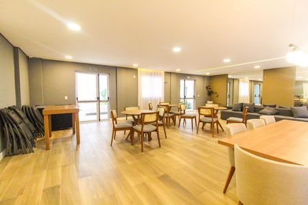 Apartamento para alugar com 37m², 2 quartos e sem vaga