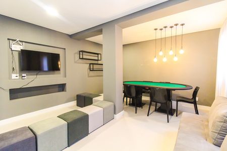 Apartamento para alugar com 37m², 2 quartos e sem vaga