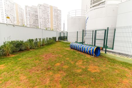 Apartamento para alugar com 37m², 2 quartos e sem vaga