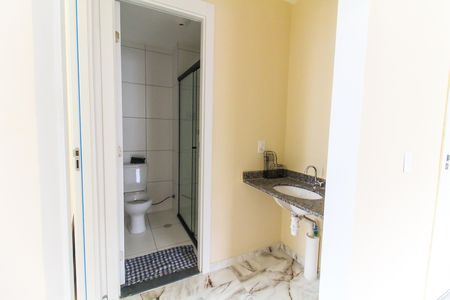 Apartamento para alugar com 37m², 2 quartos e sem vaga Apartamento para alugar com 37m², 2 quartos e sem vagaBanheiro