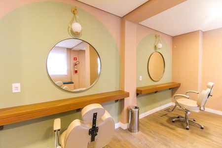 Apartamento para alugar com 37m², 2 quartos e sem vaga