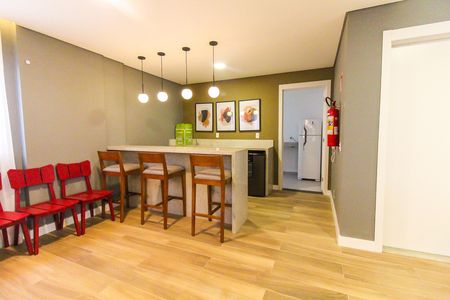 Apartamento para alugar com 37m², 2 quartos e sem vaga