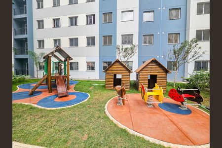 Apartamento à venda com 33m², 2 quartos e sem vaga Apartamento à venda com 33m², 2 quartos e sem vagaÁrea comum - Playground