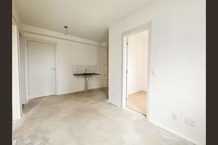 Apartamento à venda com 33m², 2 quartos e sem vaga Apartamento à venda com 33m², 2 quartos e sem vagaSala/Cozinha
