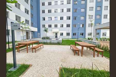 Apartamento à venda com 33m², 2 quartos e sem vaga Apartamento à venda com 33m², 2 quartos e sem vagaÁrea comum