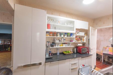 Casa à venda com 164m², 3 quartos e 8 vagas Casa à venda com 164m², 3 quartos e 8 vagasCozinha