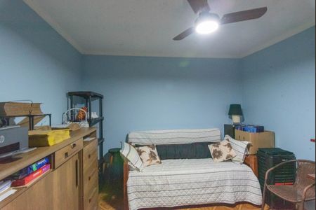 Casa à venda com 164m², 3 quartos e 8 vagas Casa à venda com 164m², 3 quartos e 8 vagasQuarto 2
