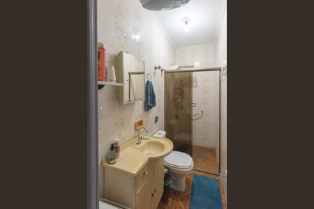 Casa à venda com 164m², 3 quartos e 8 vagas Casa à venda com 164m², 3 quartos e 8 vagasBanheiro da Suíte