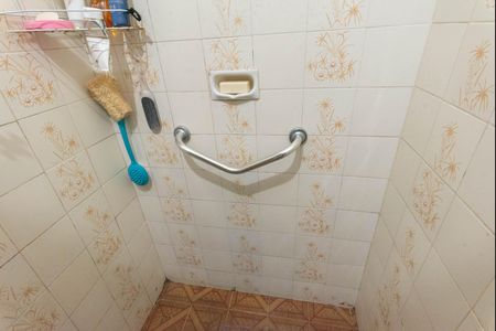 Casa à venda com 164m², 3 quartos e 8 vagas Casa à venda com 164m², 3 quartos e 8 vagasBanheiro da Suíte