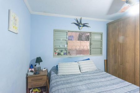 Casa à venda com 164m², 3 quartos e 8 vagas Casa à venda com 164m², 3 quartos e 8 vagasQuarto 1