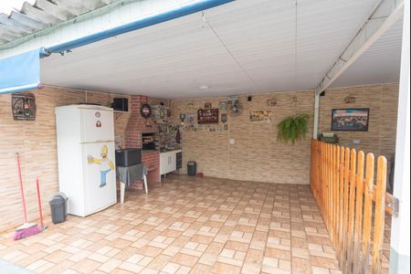 Casa à venda com 164m², 3 quartos e 8 vagas Casa à venda com 164m², 3 quartos e 8 vagasChurrasqueira