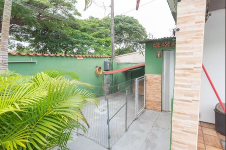 Casa à venda com 164m², 3 quartos e 8 vagas Casa à venda com 164m², 3 quartos e 8 vagasCanil
