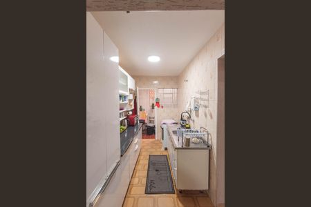 Casa à venda com 164m², 3 quartos e 8 vagas Casa à venda com 164m², 3 quartos e 8 vagasCozinha