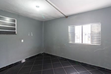 Quarto de casa para alugar com 1 quarto, 35m² em Conjunto Residencial José Bonifácio, São Paulo