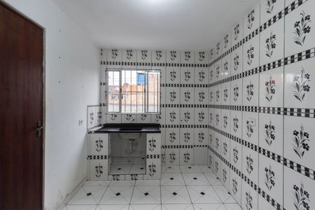 Cozinha de casa para alugar com 1 quarto, 35m² em Conjunto Residencial José Bonifácio, São Paulo